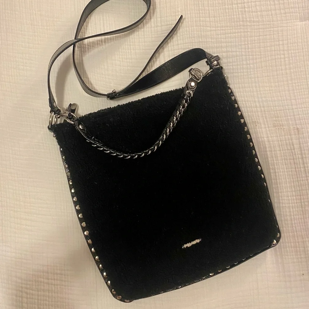 Rebecca‎ Minkoff Alexa Black Shearling Hobo Bag - Picture 3 of 8